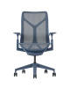 Кресло Herman Miller Cosm, средняя спинка, цвет Nightfall, регулируемые подлокотники