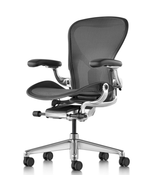 Кресло Herman Miller Aeron Graphite / Polished Aluminum, размер B