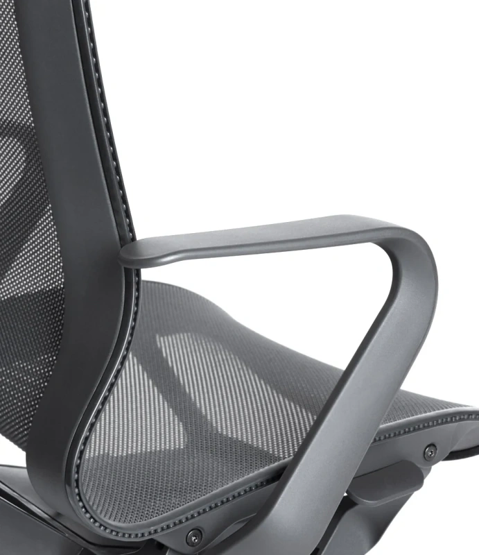 Кресло Herman Miller Cosm, низкая спинка, цвет Graphite, нерегулируемые подлокотники