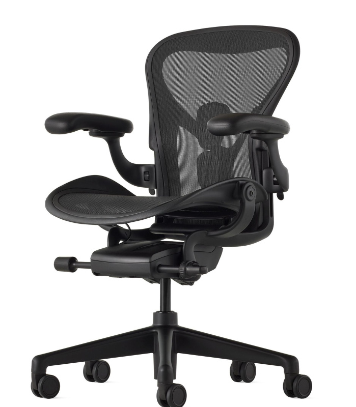 Кресло Herman Miller Aeron Black Onyx (Gaming), размер C