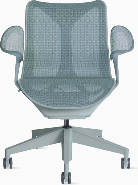 Кресло Herman Miller Cosm, низкая спинка, цвет Glacier, подлокотники «лепестки» (Leaf)