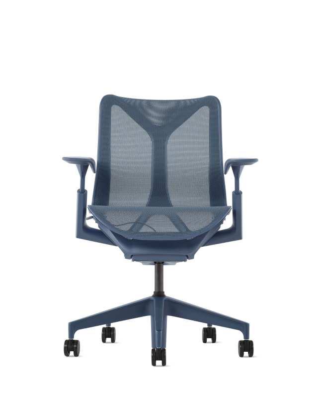 Кресло Herman Miller Cosm, низкая спинка, цвет Nightfall, регулируемые подлокотники